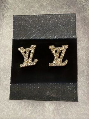 Crystal Pavé LV Stud Earrings - Gold Tone
